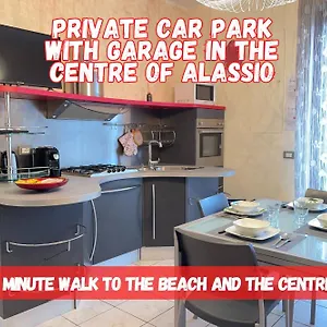 Private Garage, 300m From Sea In Centre Alassio